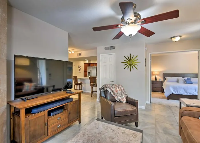Dom wakacyjny Golf, Shop & Hike: Condo! *